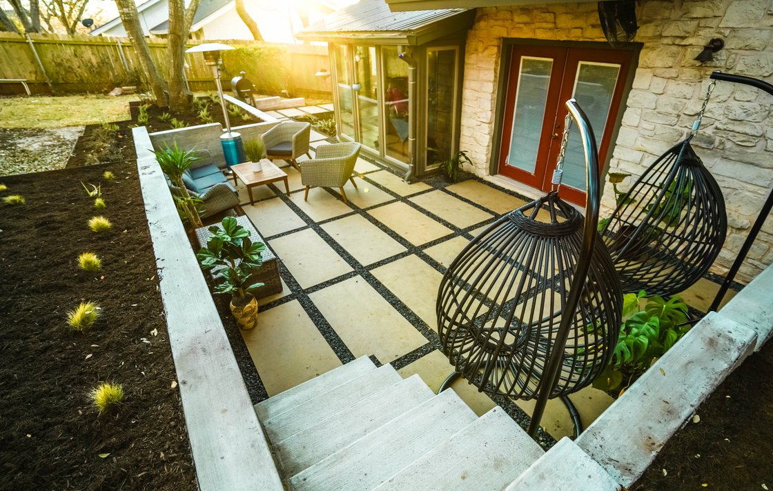 Shoal-Creek-Terrace-Revival