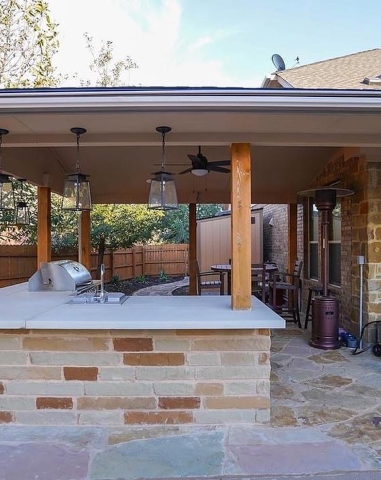 Steiner Ranch front yard with stone path and landscape lighting